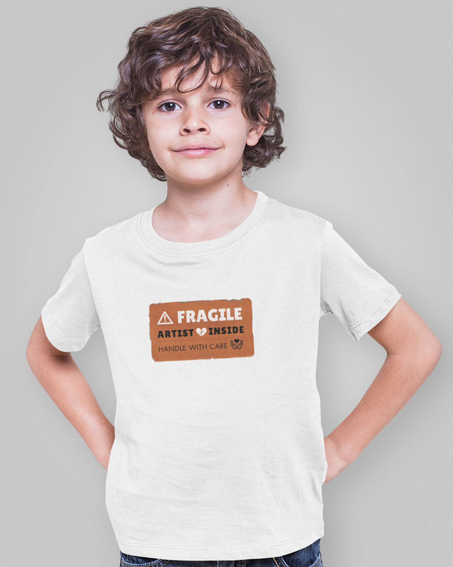 Fragile! Artist heart inside | Kids T-Shirt