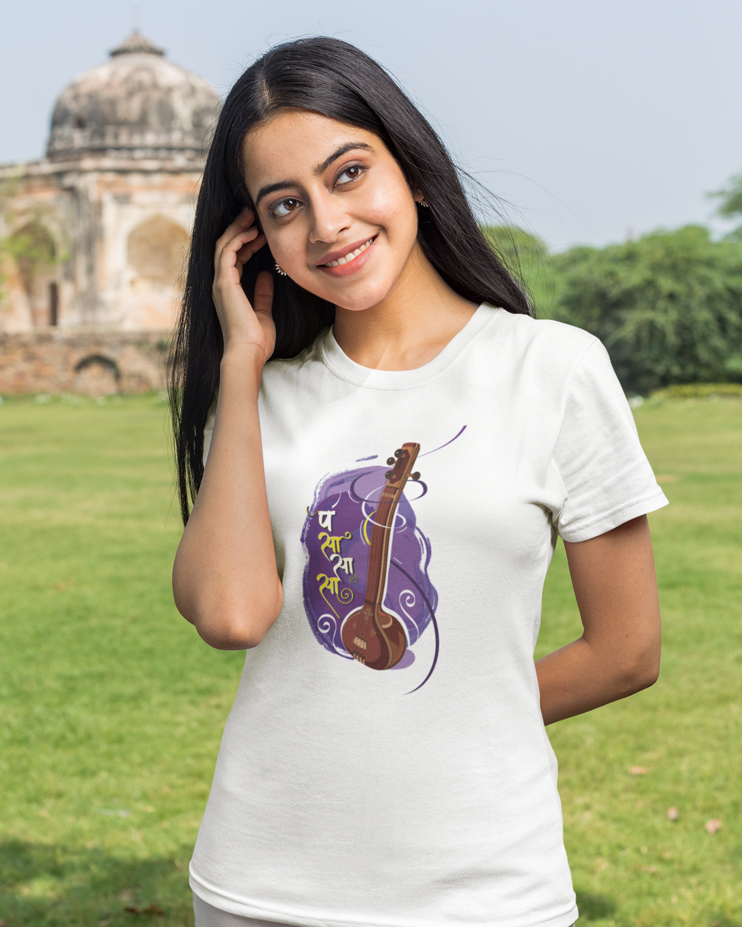 Tanpura, strings of happiness | Unisex T-shirt