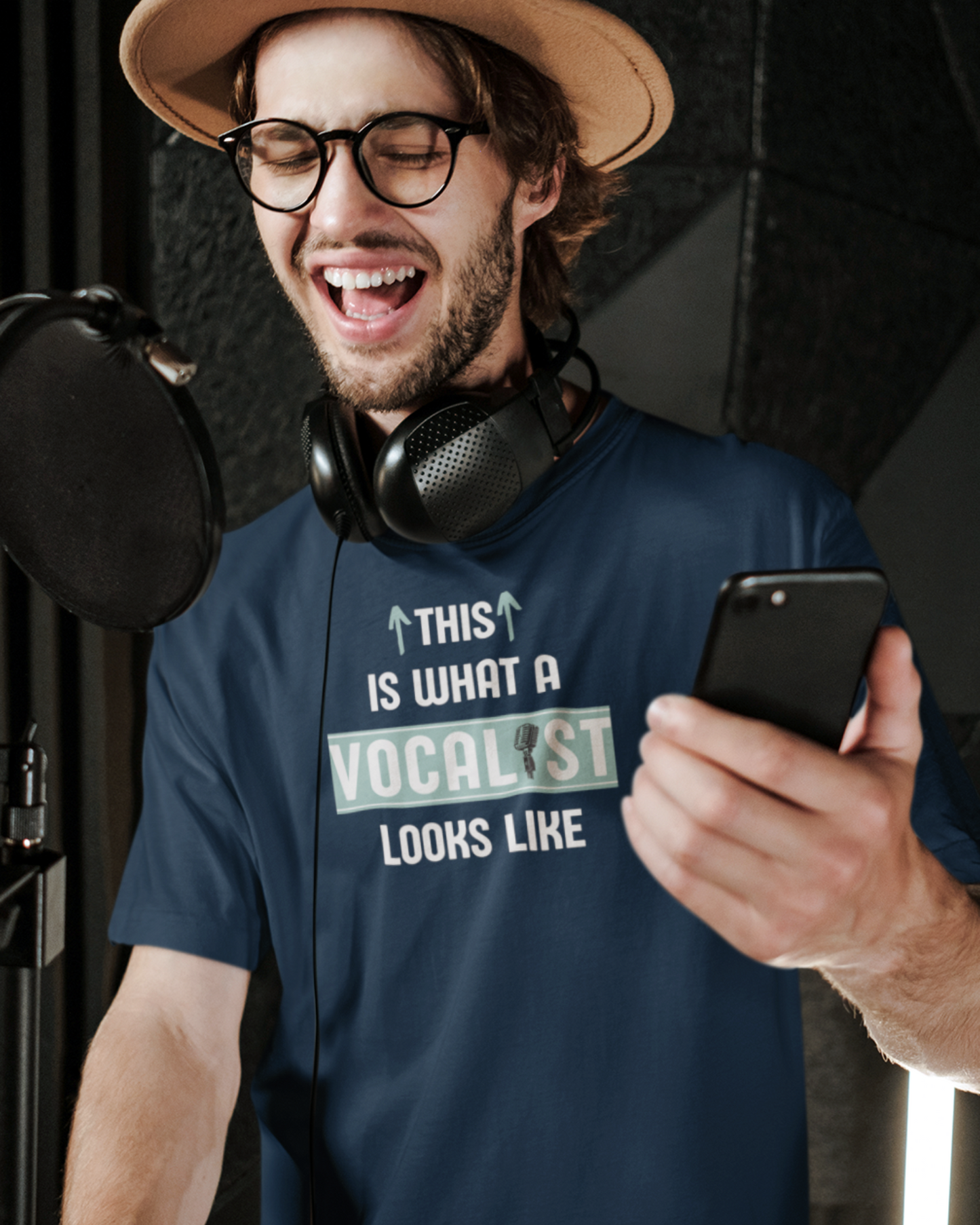 This is what a Vocalist looks like | Unisex T-shirt